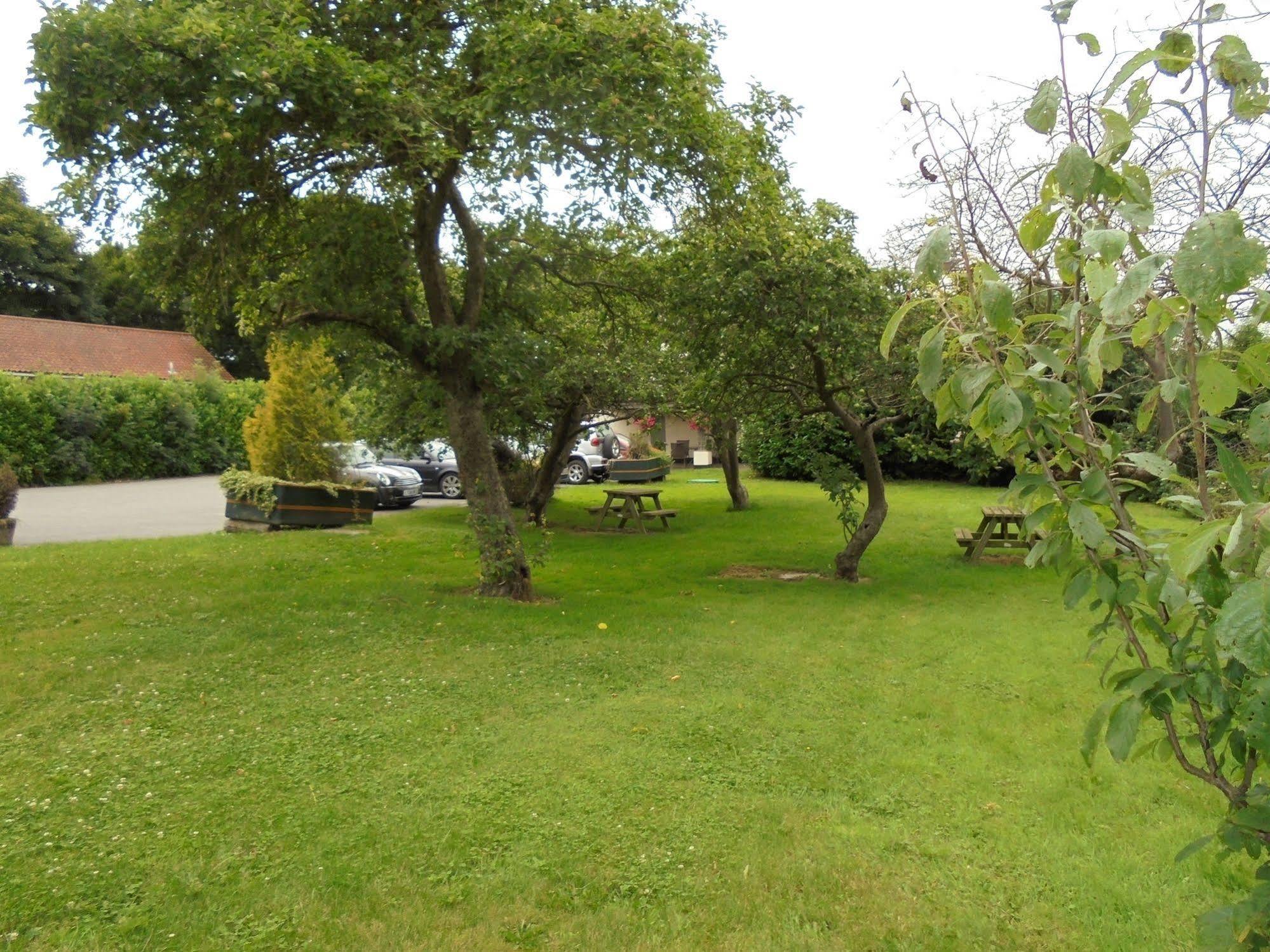 The River Don Tavern And Lodge Crowle  Exterior photo